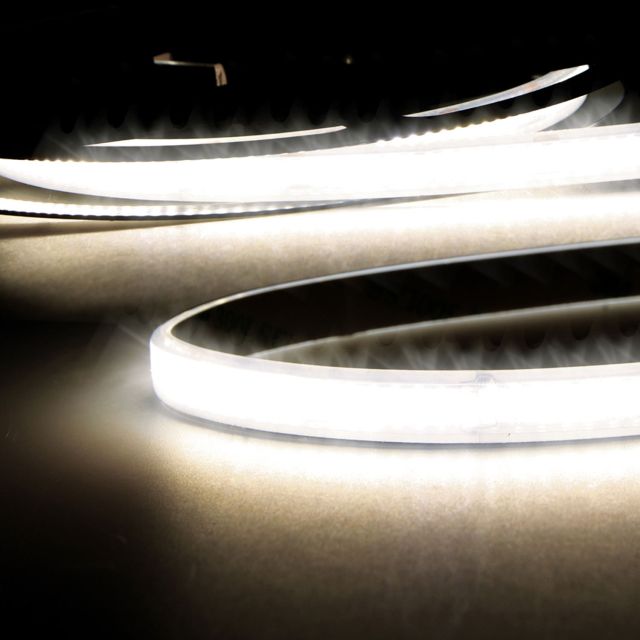 LED AQUA CRI940 Ruban Linéaire 48V, 13W, IP68, 4000K, rouleau de 5m, 240 LED/m