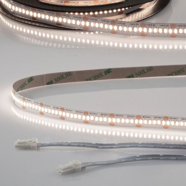 LED CRI940 MiniAMP ruban, 24V DC, 6W, IP20, 4000K, 250cm, câble bilat. de 30cm + mâleAMP, 300 LED/m