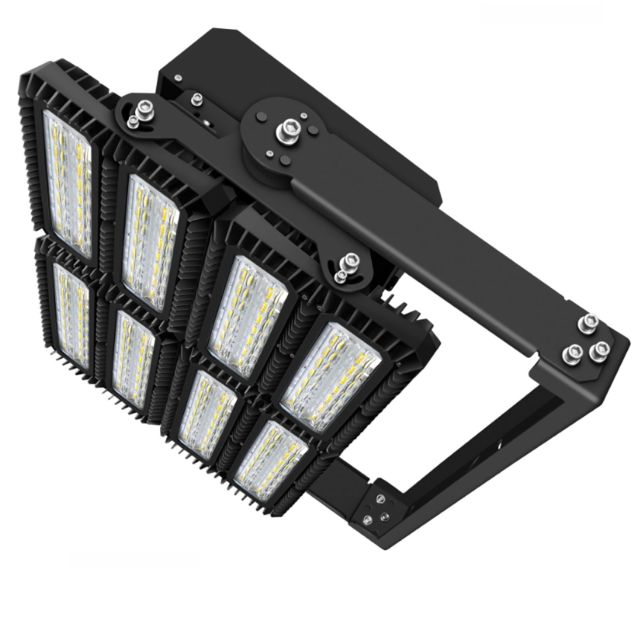 LED Flutlicht 900W, 130x25° asymmetrisch, variabel, DALI dimmbar, warmweiß, IP66 (ext. Trafo)