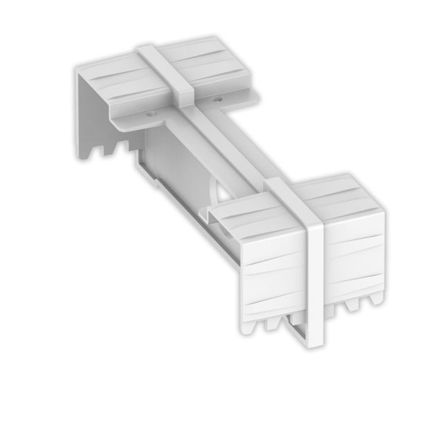 Connector for linear luminaire for suspended mounting
